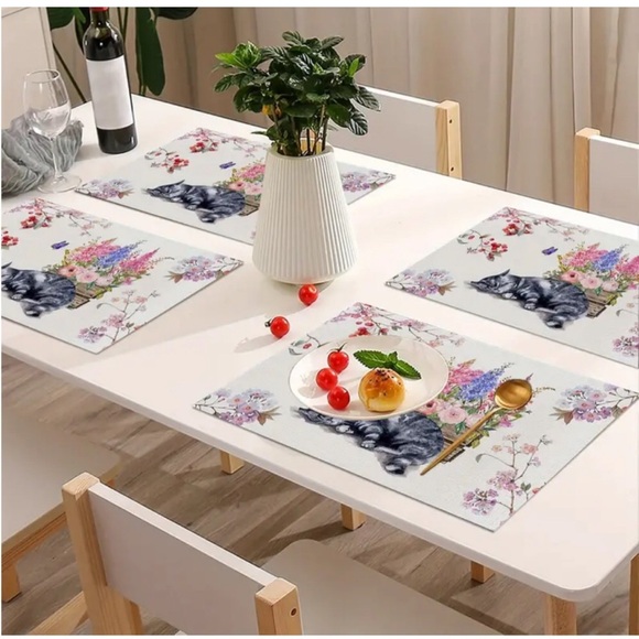 Floral Sleepy Tigger Cat Linen Placemats, Set of 4 - Picture 4 of 4
